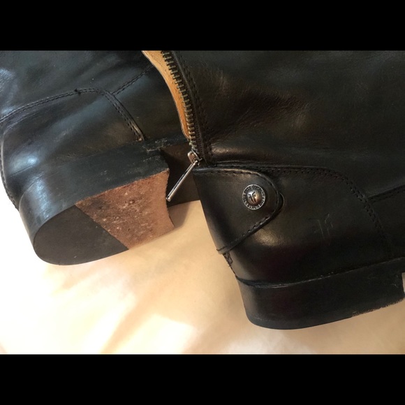 Black Leather Boots - Picture 5 of 8